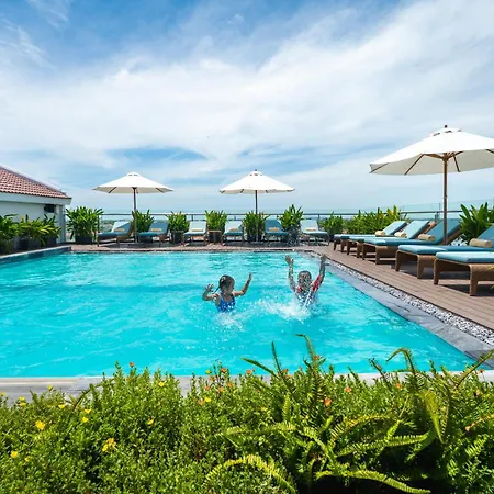 Little Oasis - An Eco Friendly Hotel & Spa-3